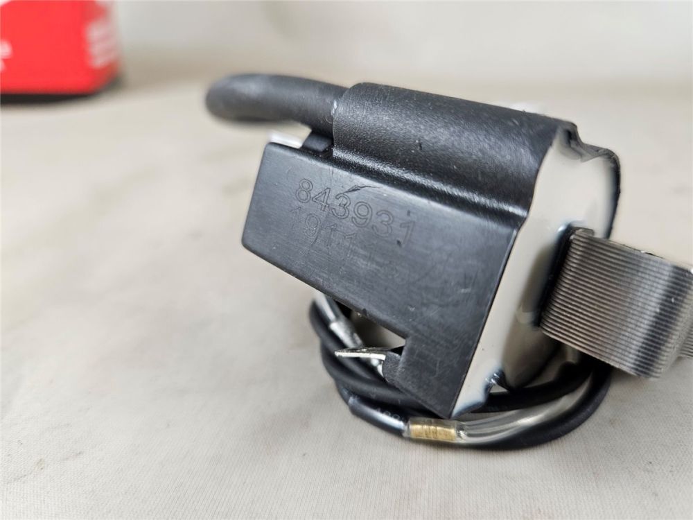 original Briggs & Stratton Zündspule 845606 für Vanguard Motoren 843931